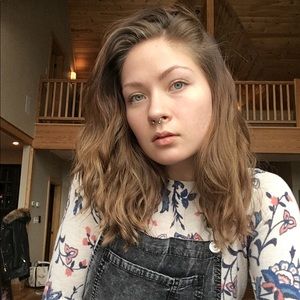 Meet your Posher, Cora